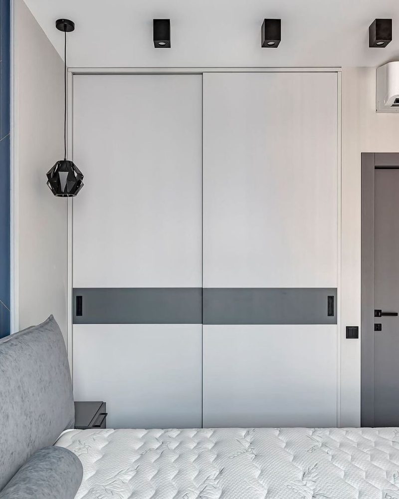 Шкаф-купе белый фото